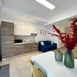 ** Aparthotel Beeapartments Italia